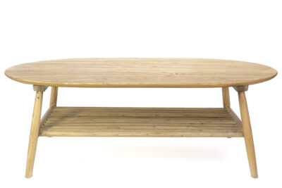 שולחן עץ מיוחד